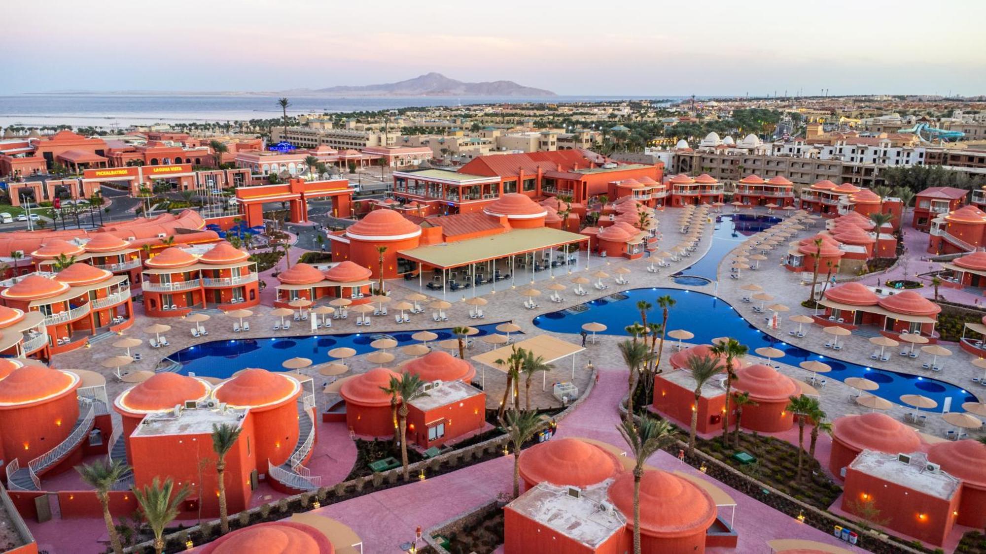 Pickalbatros Laguna Club Sheikh منتجع