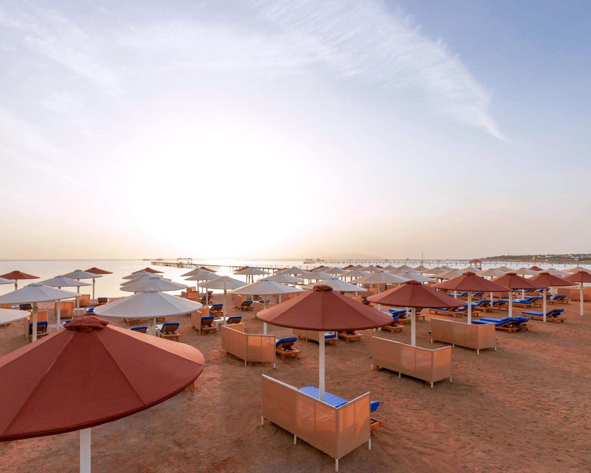 منتجع Pickalbatros Laguna Club Sheikh 5*